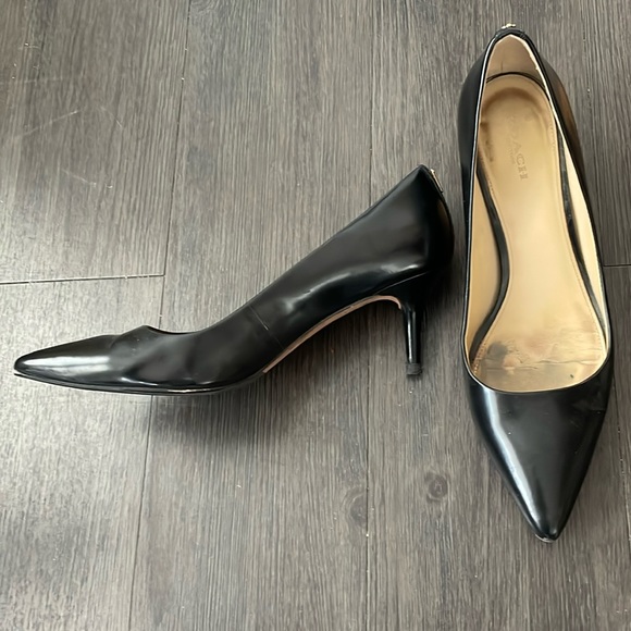 Coach classic black heels size 9.5 - Picture 1 of 8